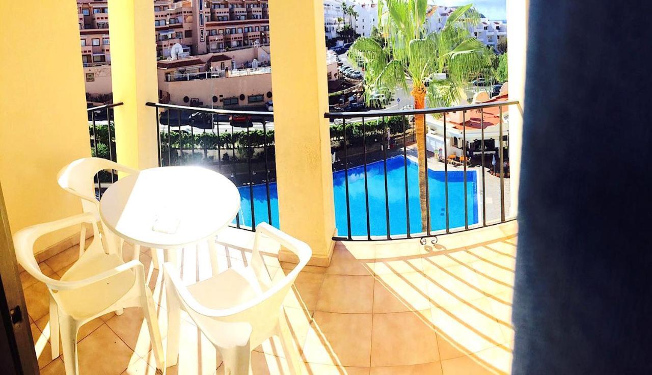 Apartamento Estudio Castle Harbour vistas piscina Los Cristianos  Exterior foto